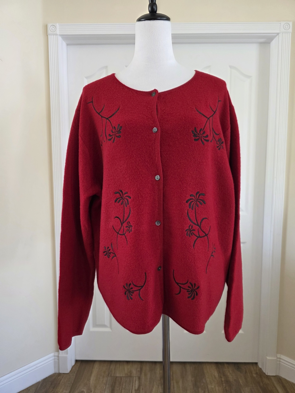 Vintage Charter Club Macy's 100% Wool Red Embroidered Cardigan XL Australia